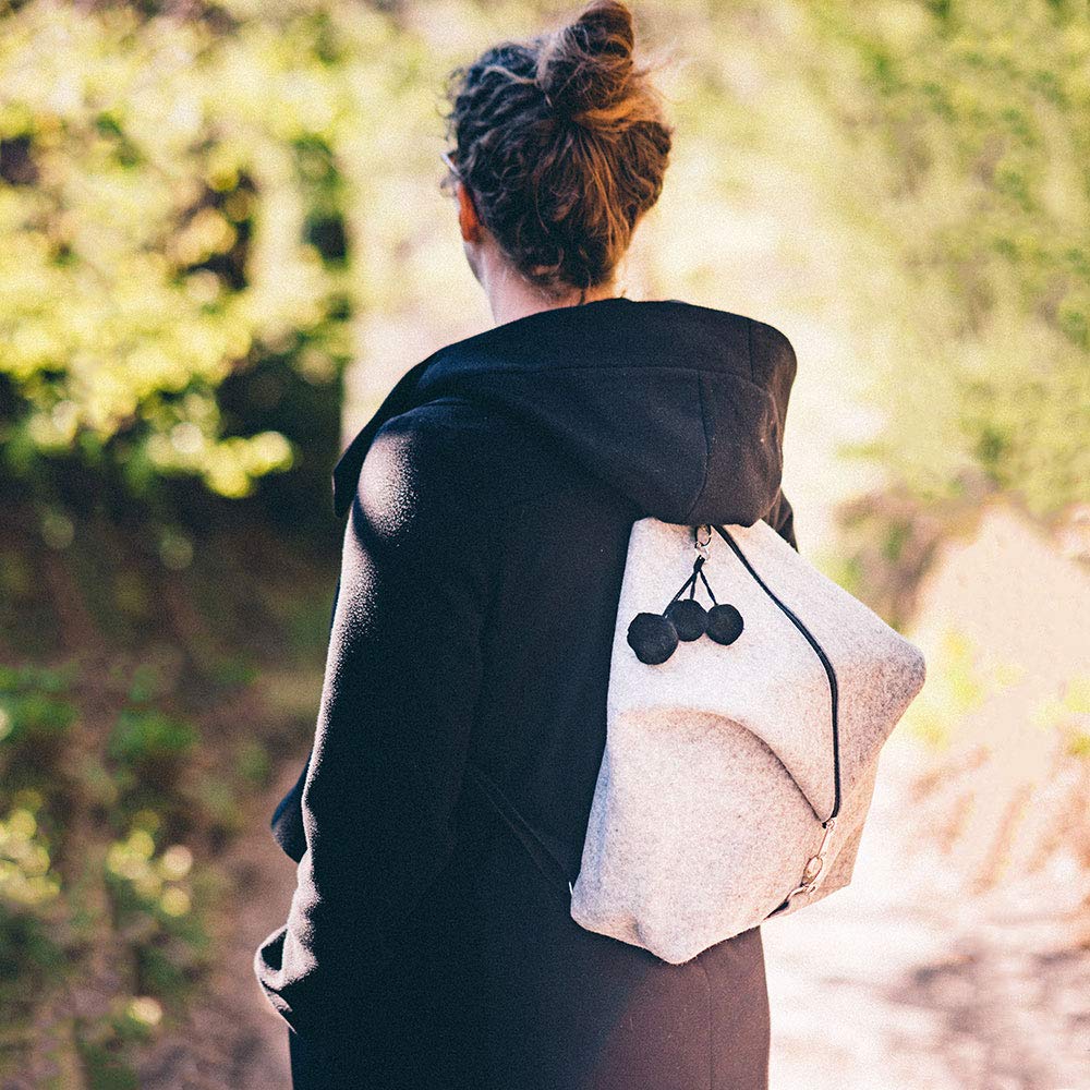 biozoyg-backpack-mina-filz-rucksack-hell-meliert-27x34x12cm-merinowolle image 6