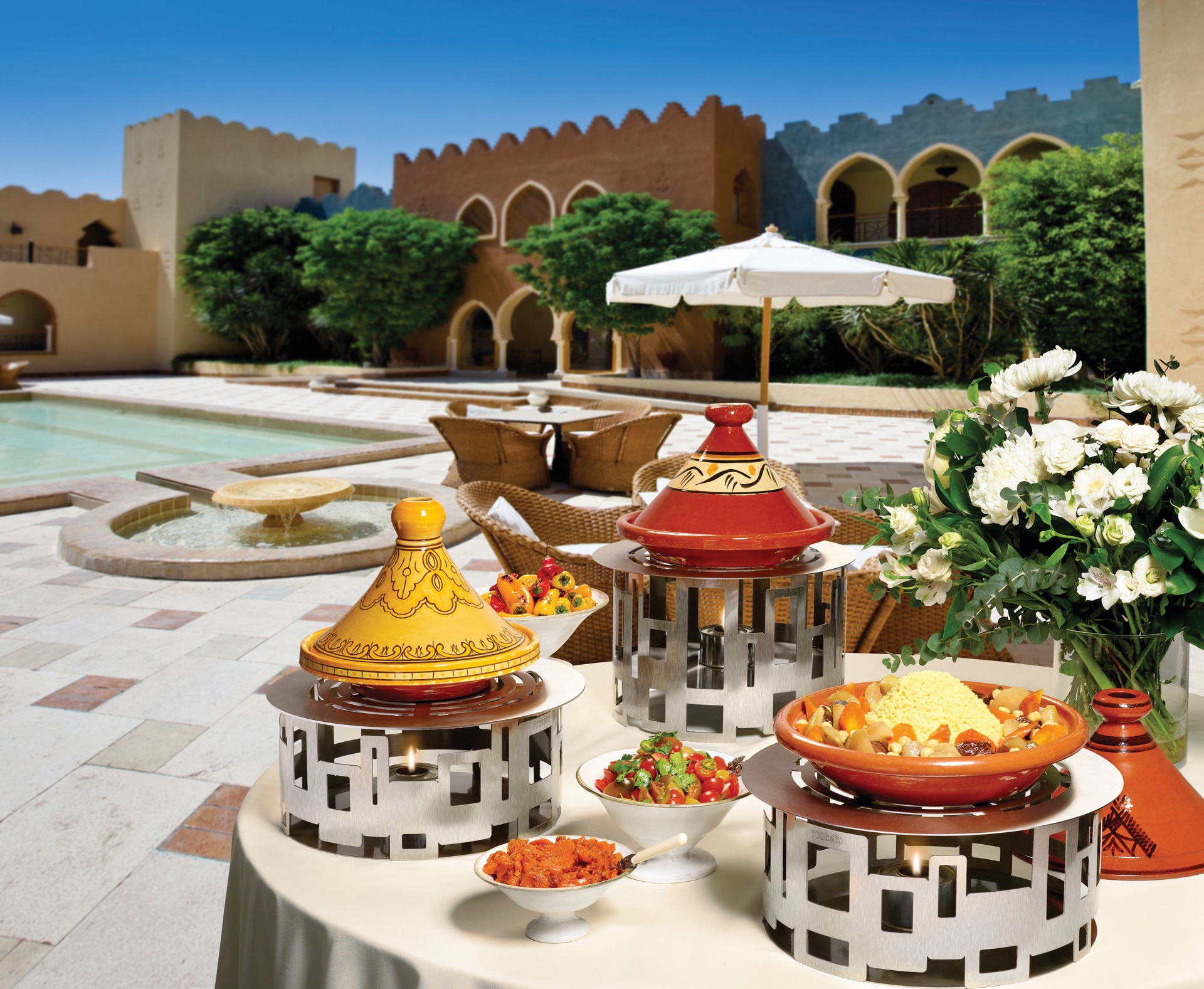 rosseto-shapes-that-work-display-riser-buffet-riser image 1